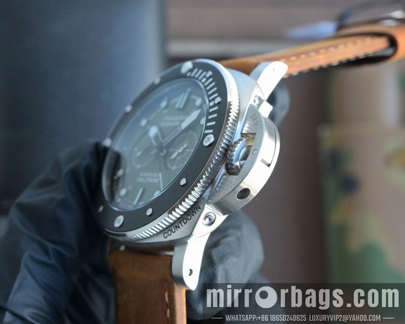 Panerai 47mm 100954 Watch