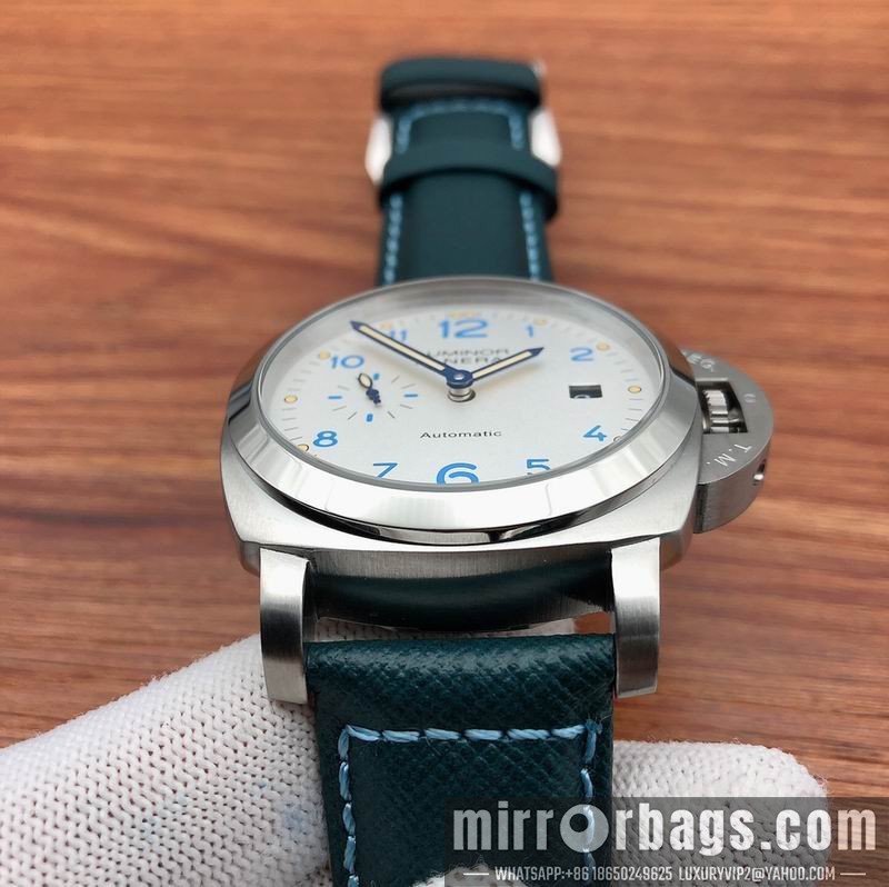 Panerai 44mm 090457 Watch