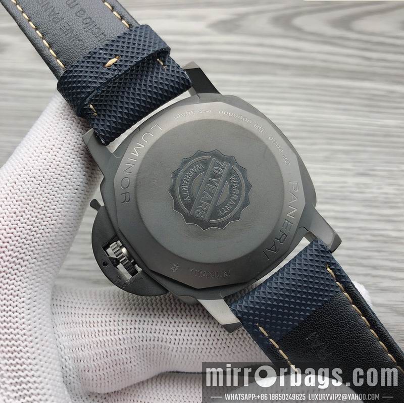 Panerai 44mm 090469 Watch
