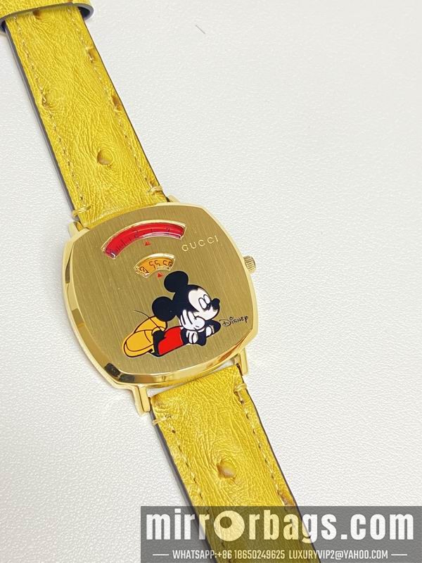 Gucci 35mm 042733 Watch