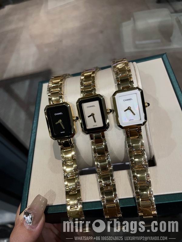 Chanel 21X26mm 052316 Watch