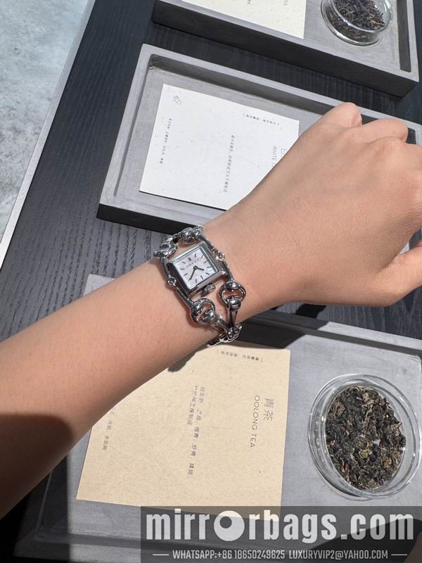 Gucci watch 101422 Watch