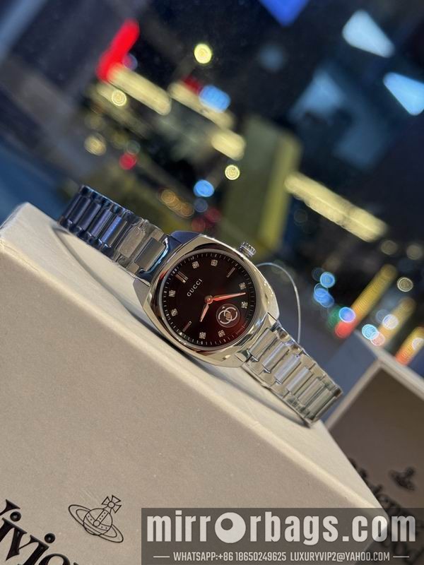 Gucci 29mm 110366 Watch