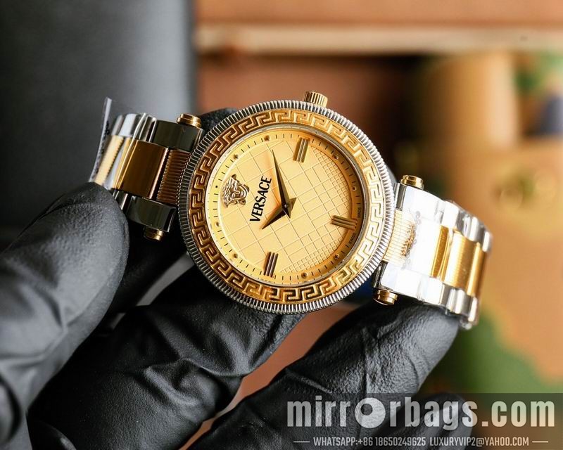 Versace woman watch 122823 Watch