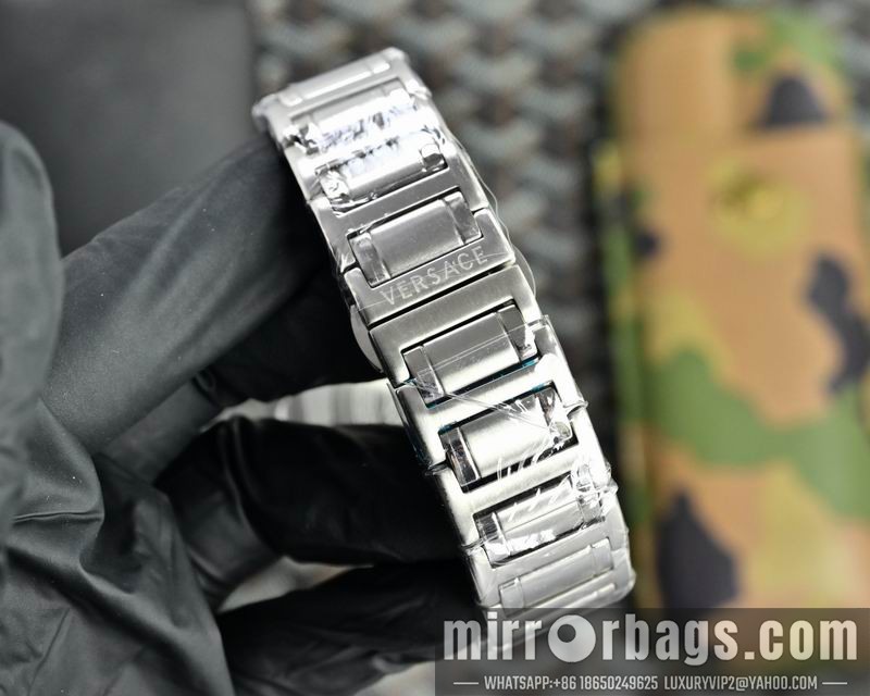 Versace 45mm 122819 Watch