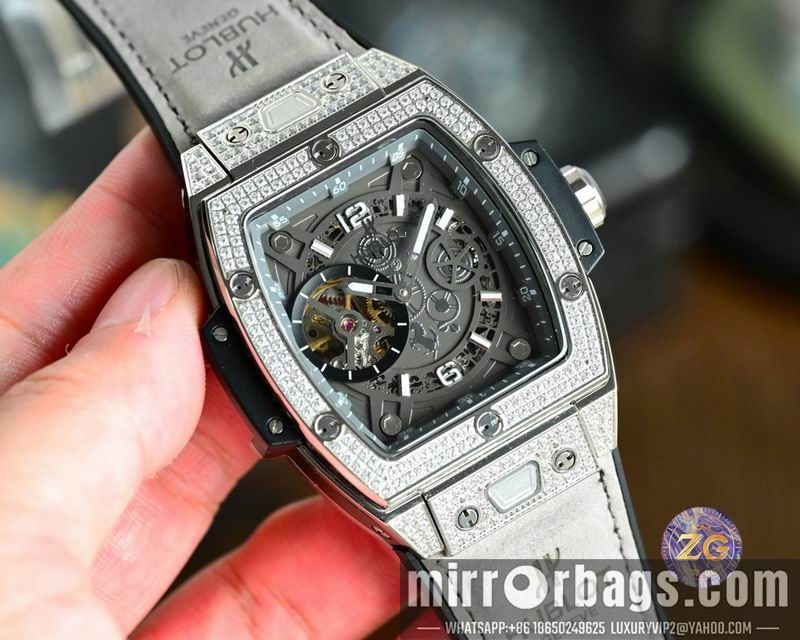 Hublot 47X52mm 080676 Watch