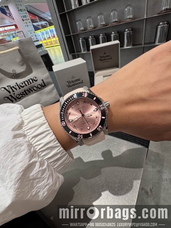 Gucci 40mm 101594 Watch