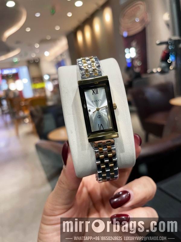 Gucci 35X17mm 091716 Watch