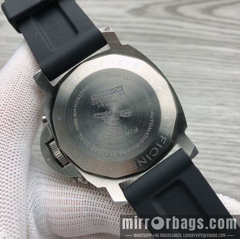 Panerai 44mm 40mm 090435 Watch