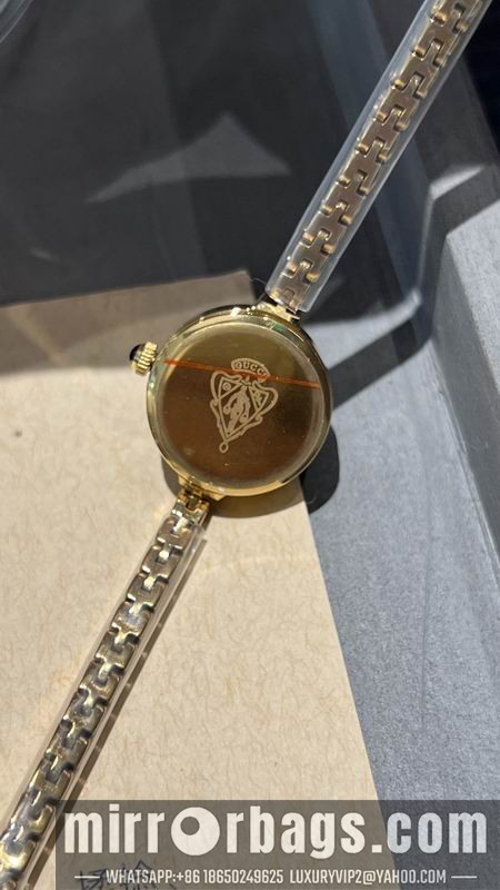 Gucci 23mm 091730 Watch