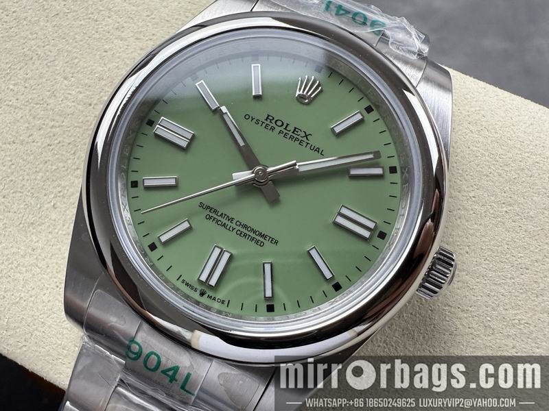 Rolex 41mm 102330 Watch