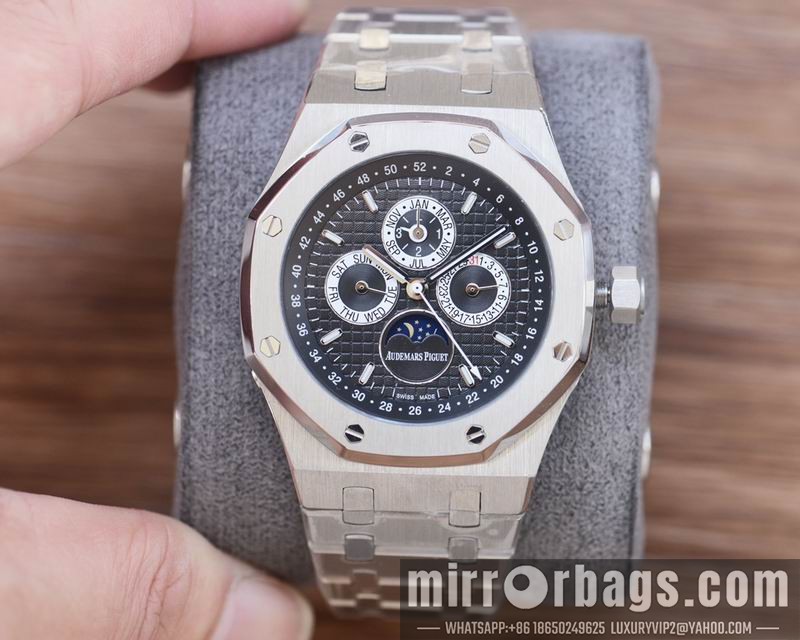 AP 44mm 080658 Watch