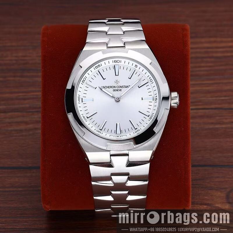 Vacheron Constantin 42mm 100823 Watch