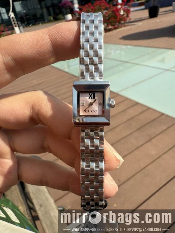 Gucci watch 042926 Watch