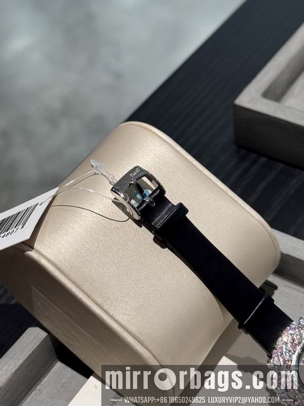 Piaget 31X37mm 101438 Watch
