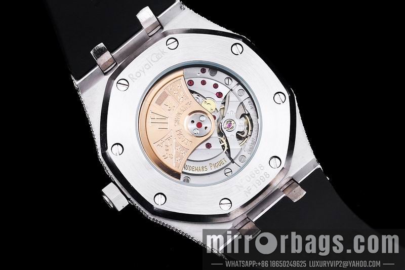 AP 42mm 082102 Watch