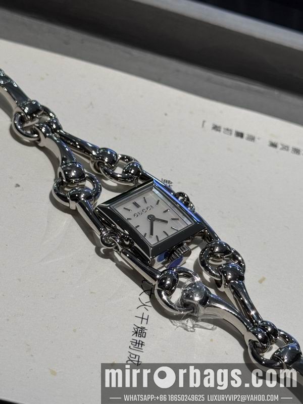 Gucci watch 101422 Watch