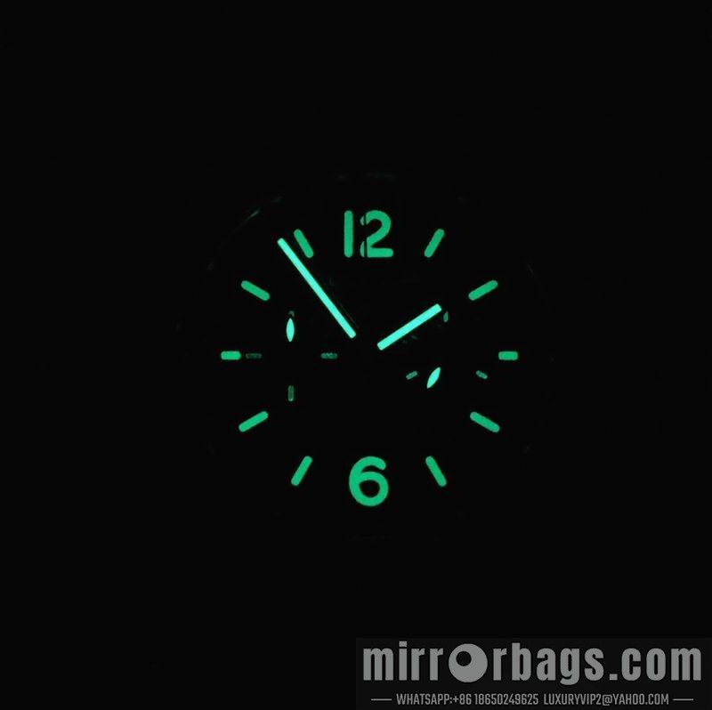 Panerai 44mm 090438 Watch