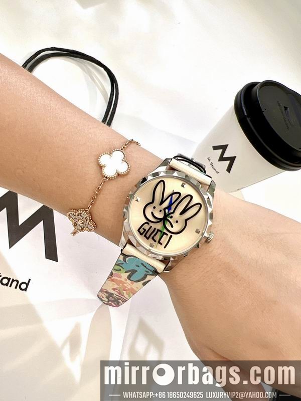 Gucci 38mm 091702 Watch