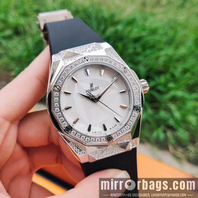 Hublot 43mm 092235 Watch