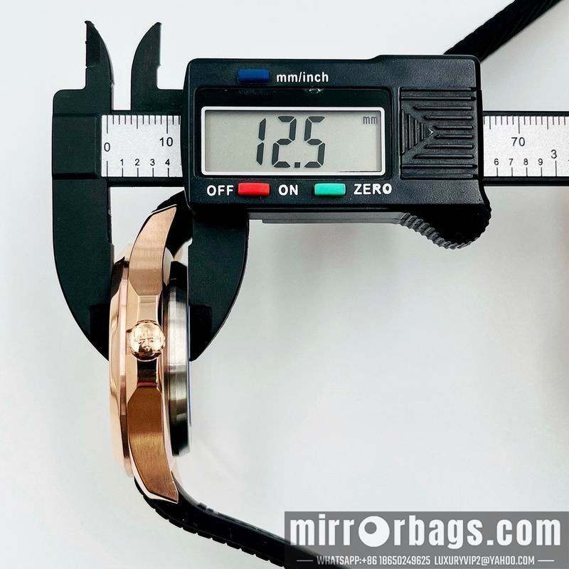 Patek Philippe 41.2mm 090404 Watch