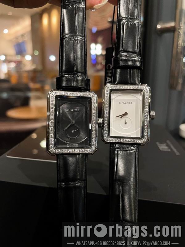 Chanel 27X34mm 052304 Watch