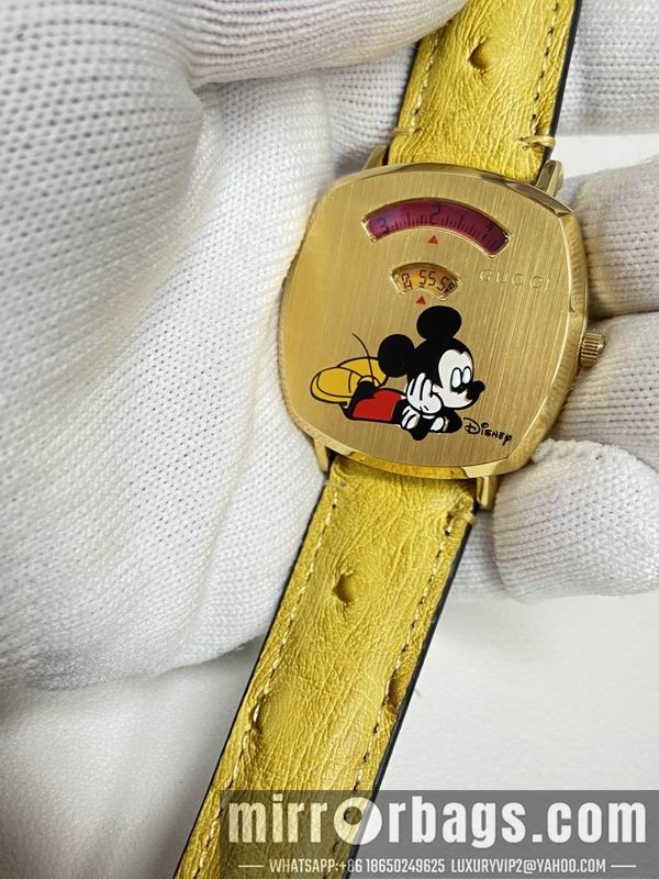 Gucci 35mm 042733 Watch