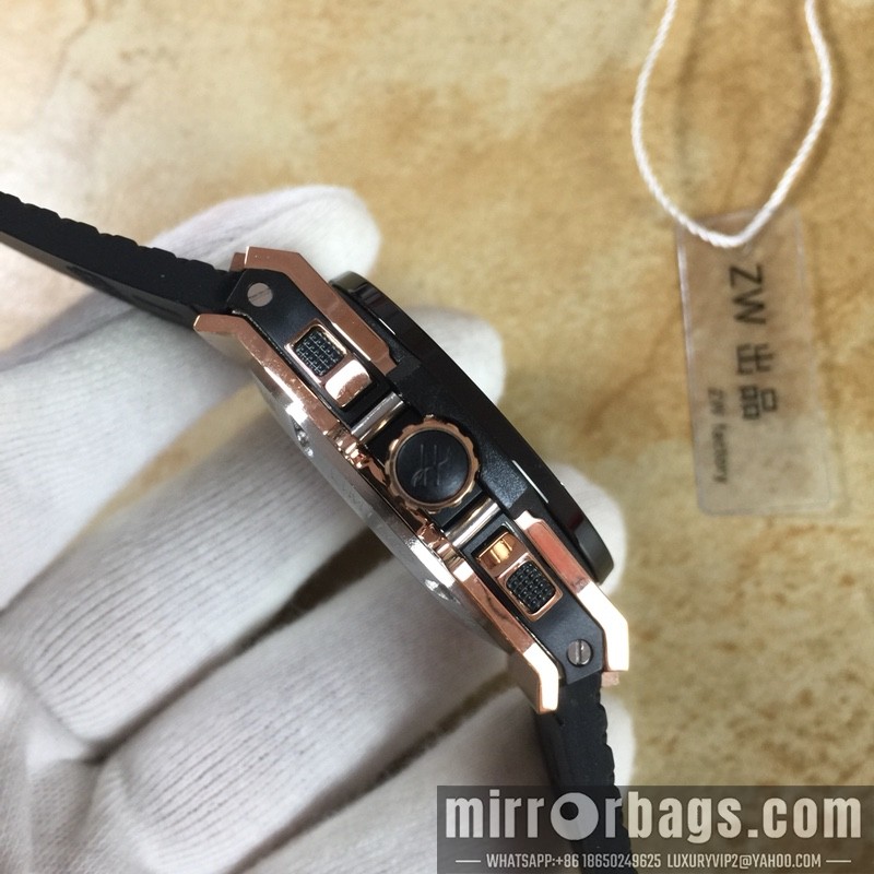 Hublot 43mm 080790 Watch