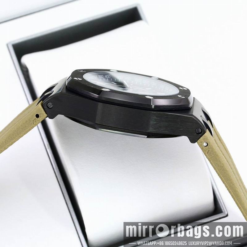 AP 41mm 082215 Watch