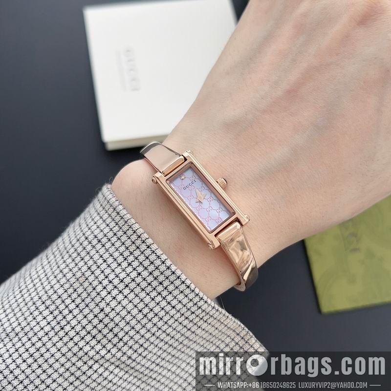 Gucci watch 110377 Watch