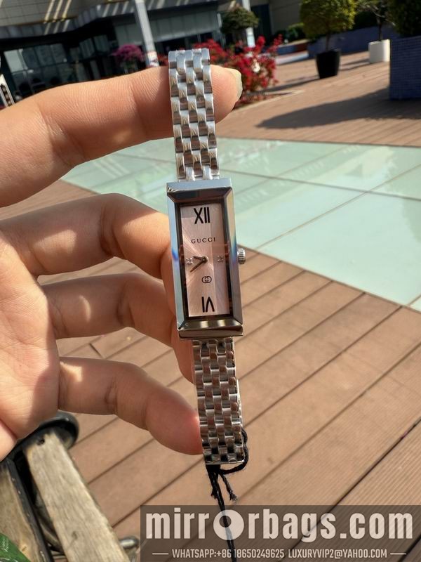 Gucci 14X34mm 042925 Watch