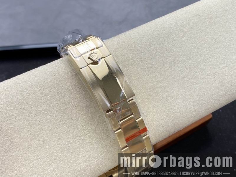 Rolex 40mm 102315 Watch