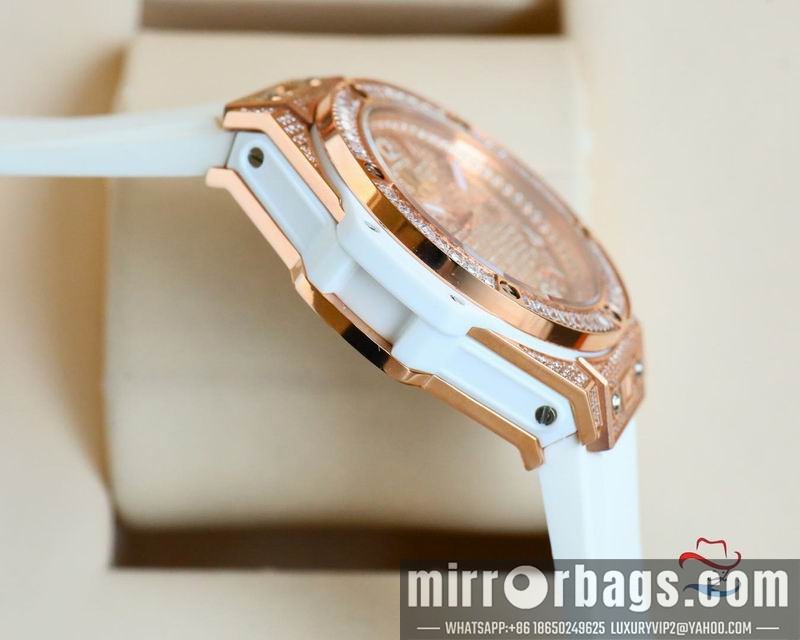 Hublot 43mm 092102 Watch