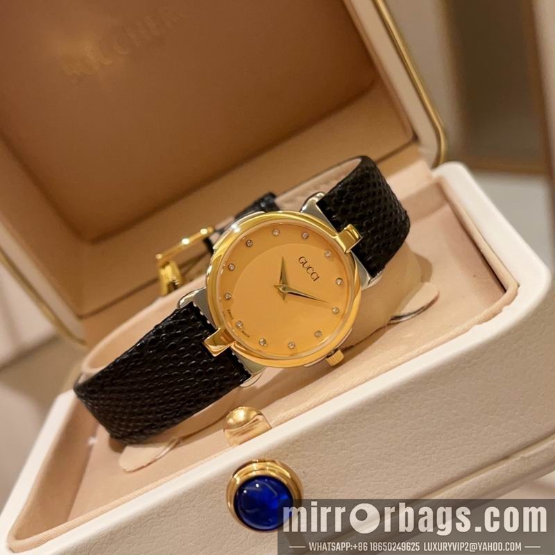Gucci 28mm 091708 Watch
