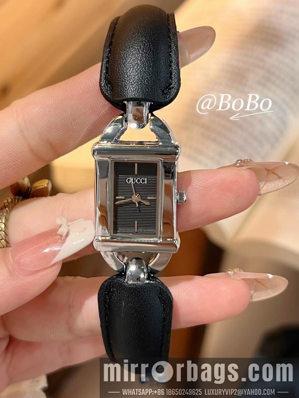 Gucci 20X40mm 122837 Watch