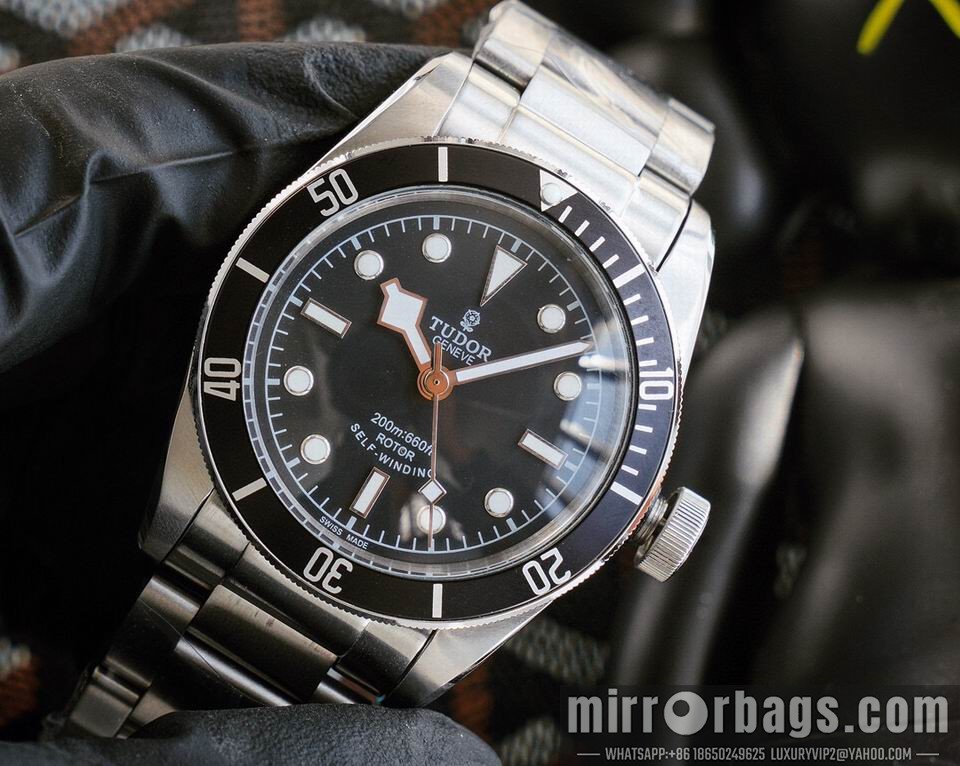 Tudor watch 111003 Watch