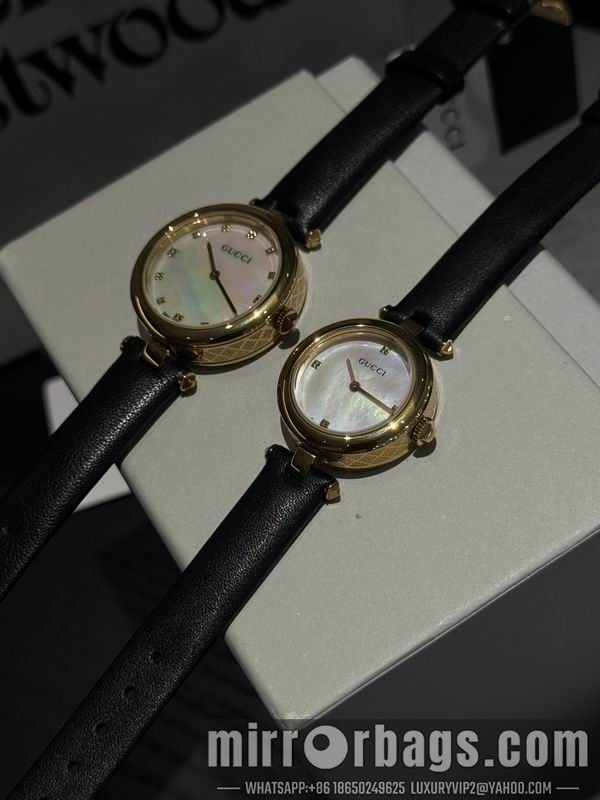 Gucci 32mm 101587 Watch