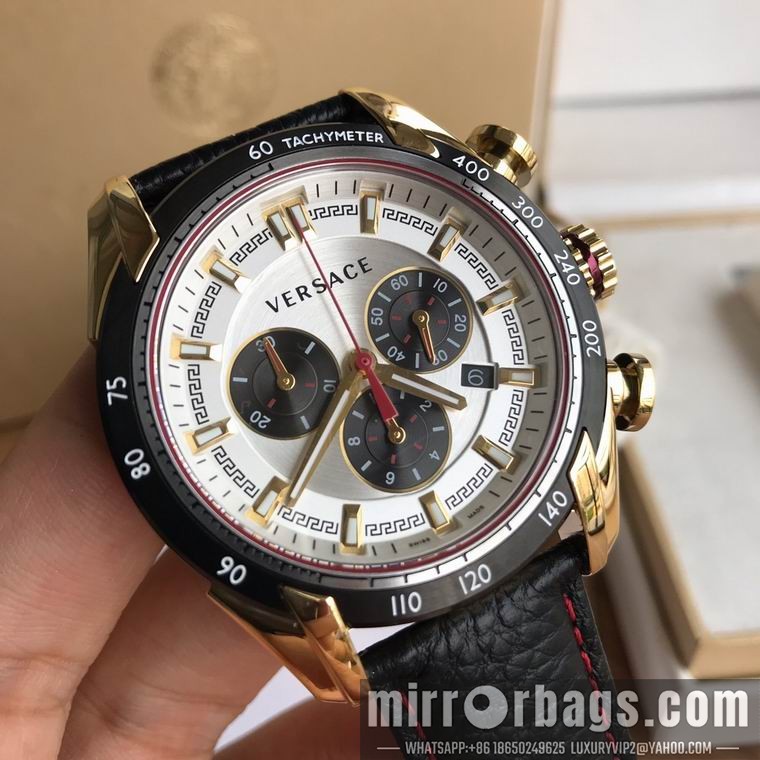 Versace men 43mm M02 Watch