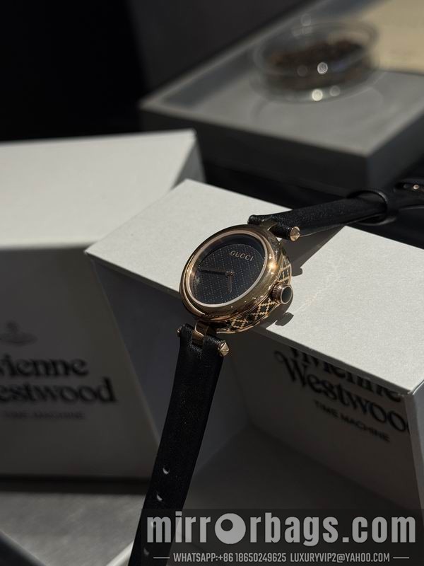 Gucci 32mm 101588 Watch