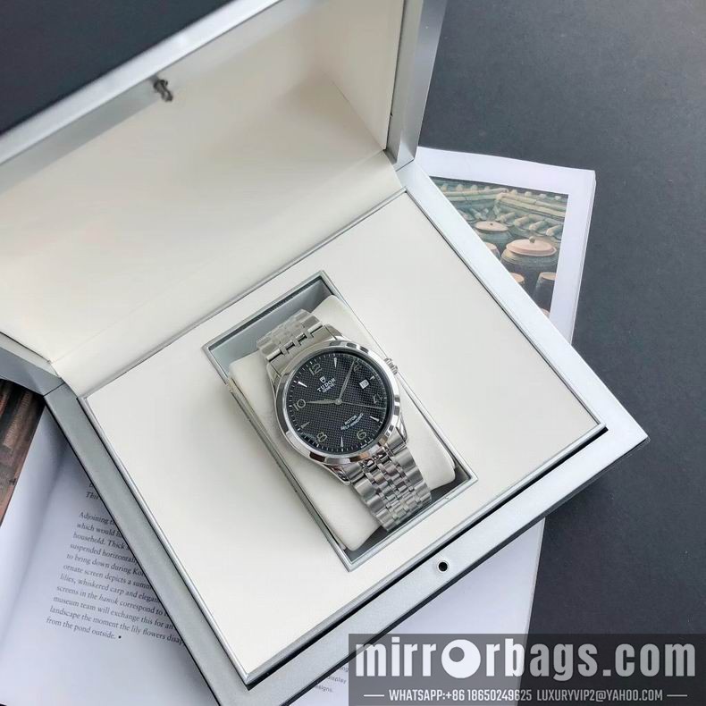 Tudor men watch 110403 Watch