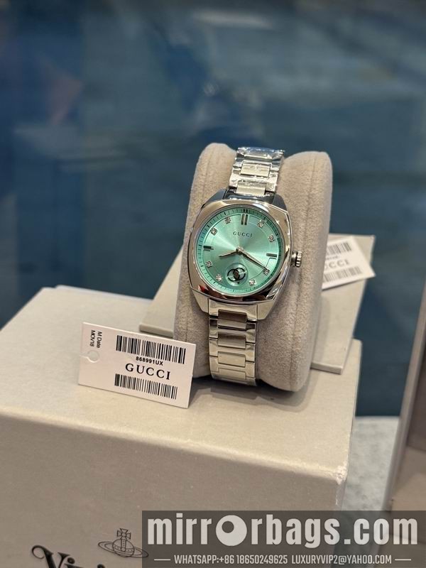 Gucci 29mm 110366 Watch