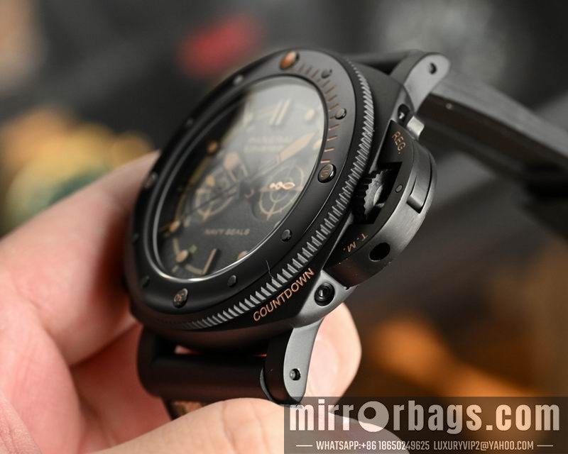 Panerai 47mm 080670 Watch