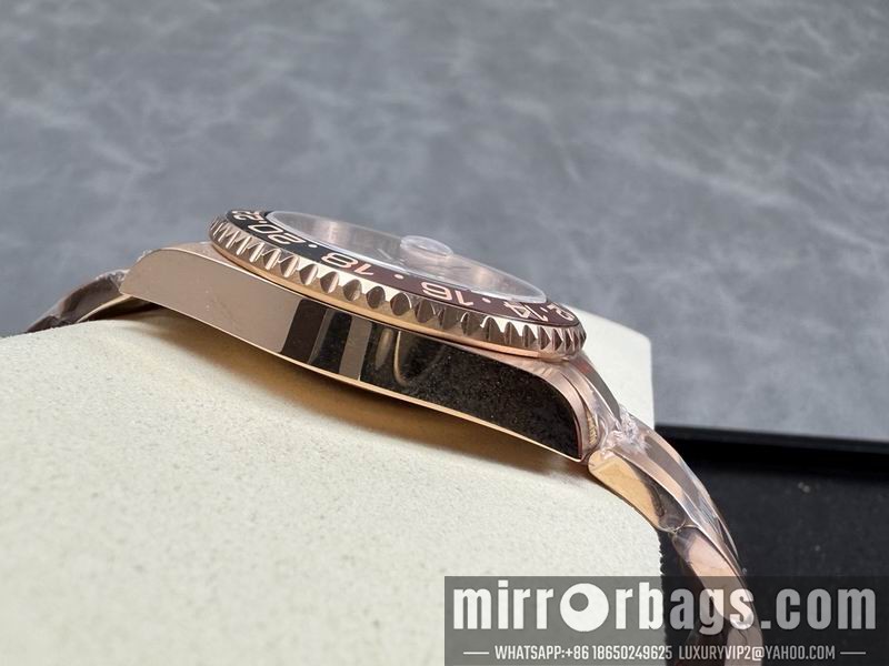 Rolex 40mm 102327 Watch