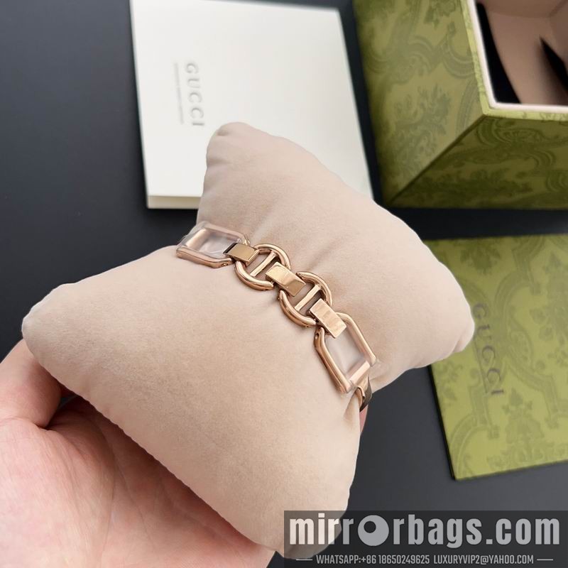 Gucci watch 110377 Watch