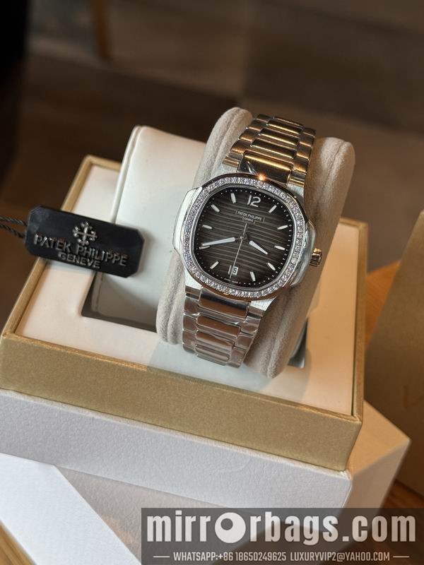 Patek Philippe 35mm 042938 Watch