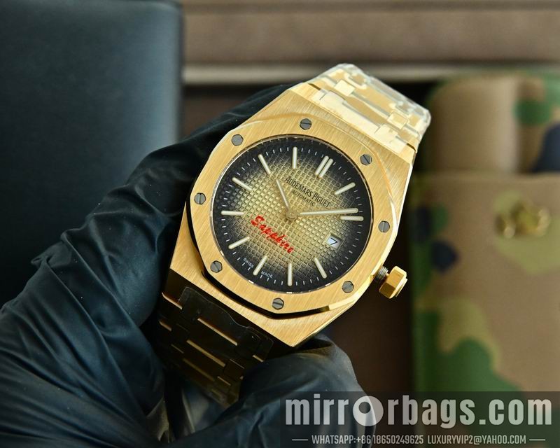 AP 39mm 111445 Watch