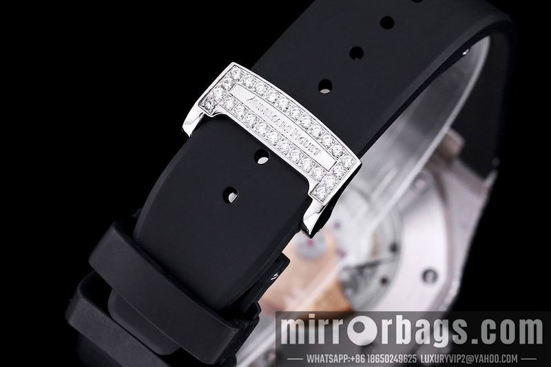 AP 42mm 082102 Watch