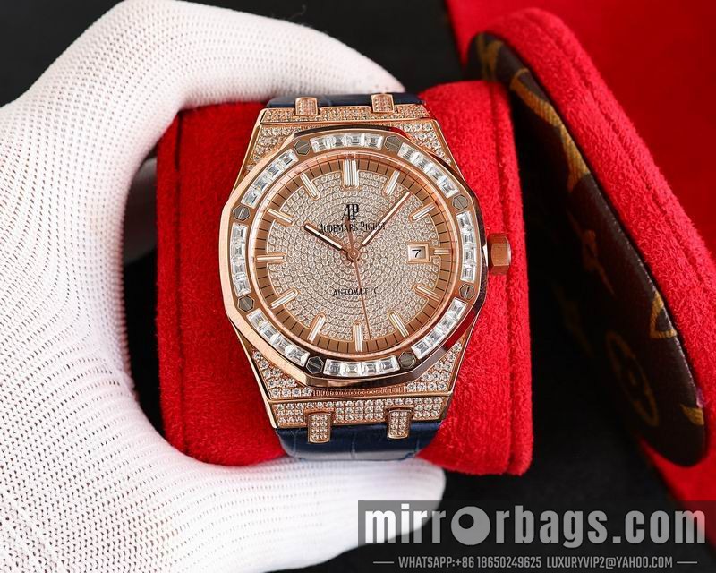 AP 40mm 082101 Watch