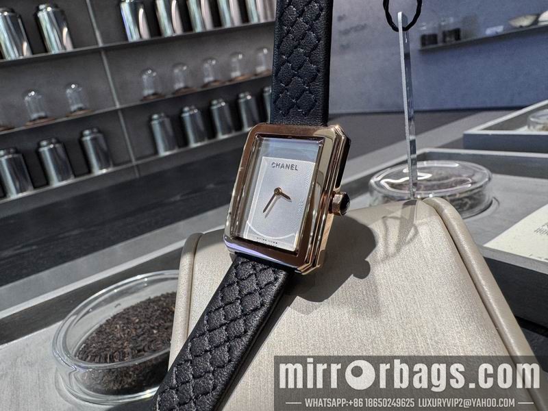 Chanel 27X34mm 101583 Watch