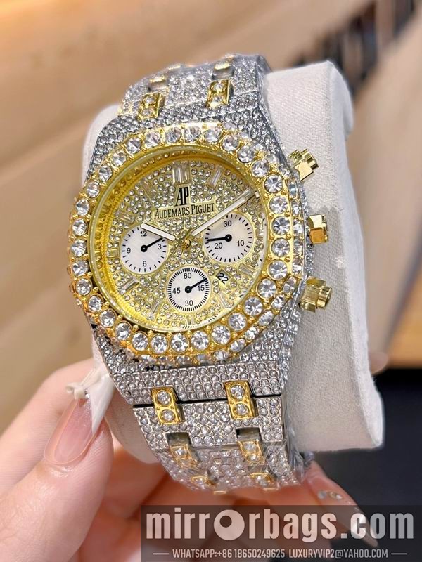 AP 40mm 122825 Watch